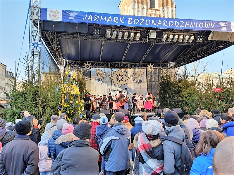 Limanowa zaprezentowała się na estradzie Targów Bożonarodzeniowych w Krakowie